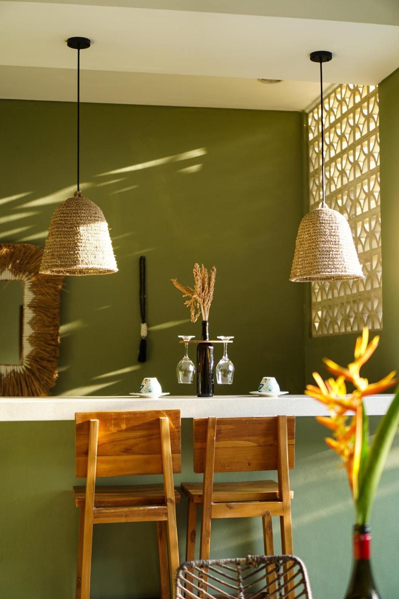 Kiki Village Bathtub And Living Room Canggu  Bagian luar foto